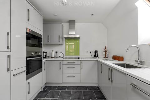 undefined, Bridge Street, Walton On Thames KT12