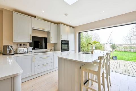 4 bedroom semi-detached house for sale, Ancaster Crescent, New Malden, KT3