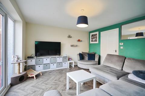 3 bedroom terraced house for sale, Askew Way, Woodville, Swadlincote, Leicestershire, DE11