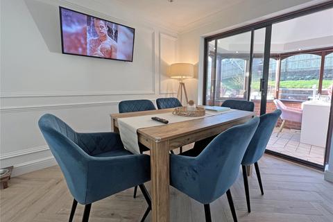 4 bedroom detached house for sale, Meadowsweet Drive, Priorslee, Telford, Shropshire, TF2