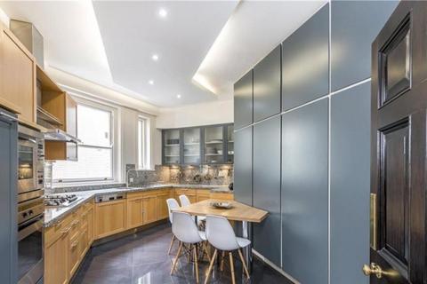 3 bedroom flat to rent, SLOANE STREET, London, SW1X