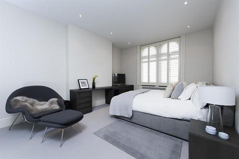 3 bedroom flat to rent, SLOANE STREET, London, SW1X