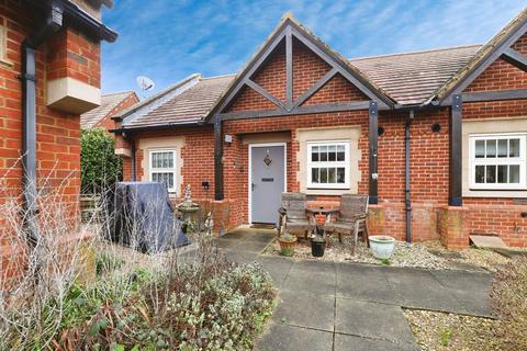 1 bedroom bungalow for sale, Huntsmans Drive, Oakham LE15