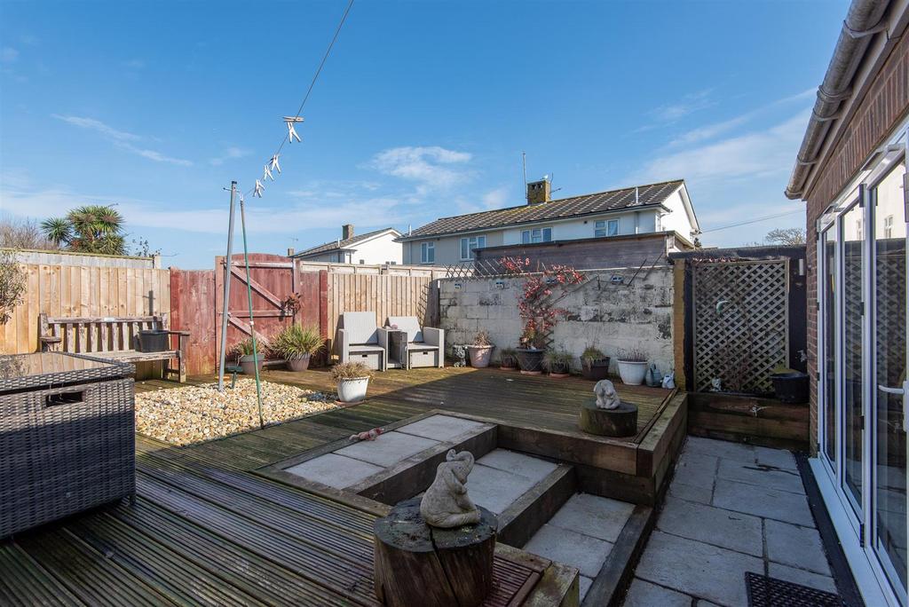 For Sale by Aspire Residential   The Strand