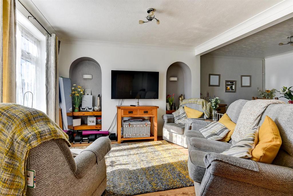 For Sale by Aspire Residential   The Strand