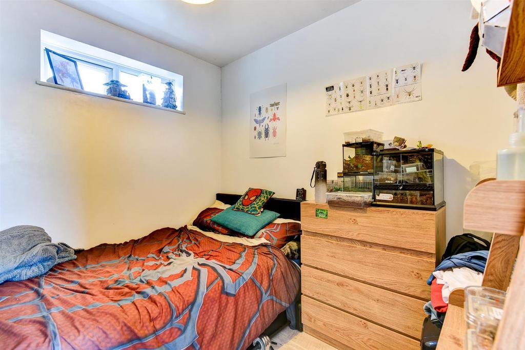 For Sale by Aspire Residential   The Strand