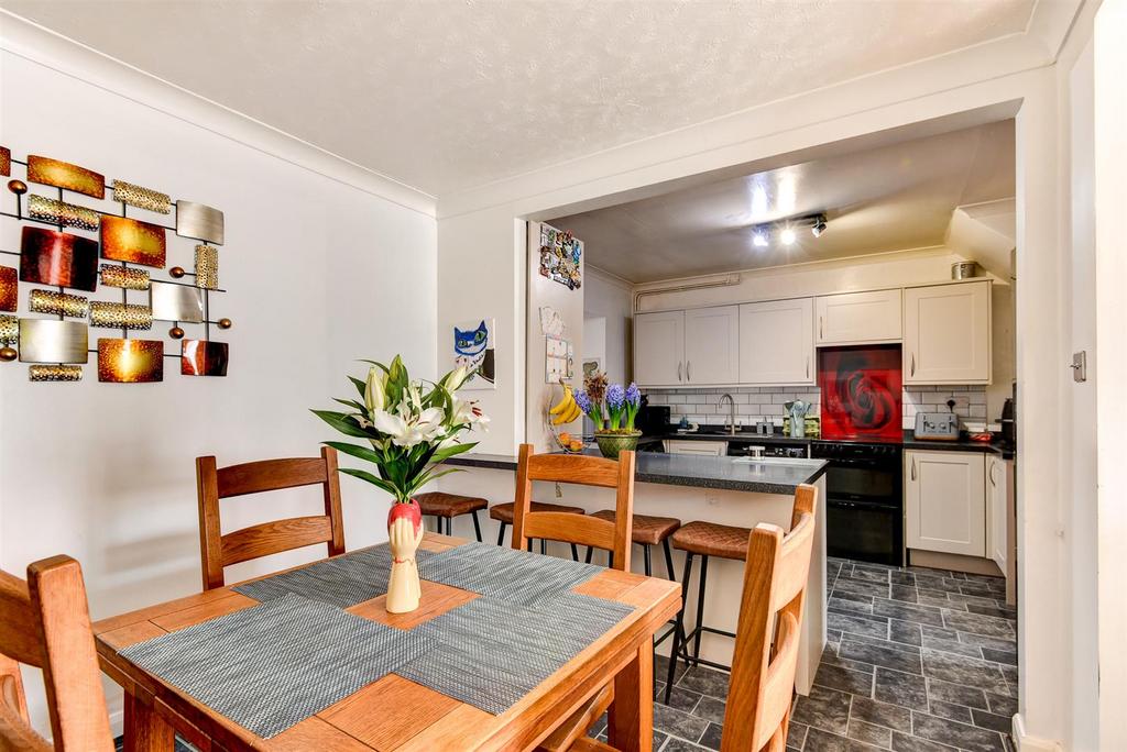For Sale by Aspire Residential   The Strand