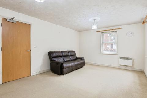 2 bedroom ground floor flat for sale, Sarah West Close, Norwich