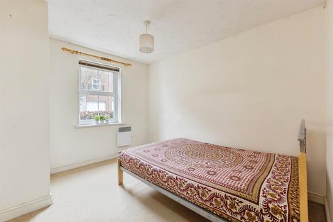 2 bedroom ground floor flat for sale, Sarah West Close, Norwich