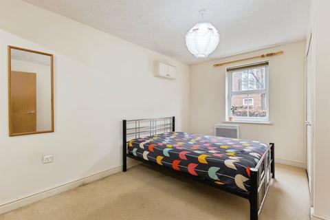 2 bedroom ground floor flat for sale, Sarah West Close, Norwich