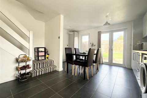 undefined, Knightsbridge Road, Leicester LE2