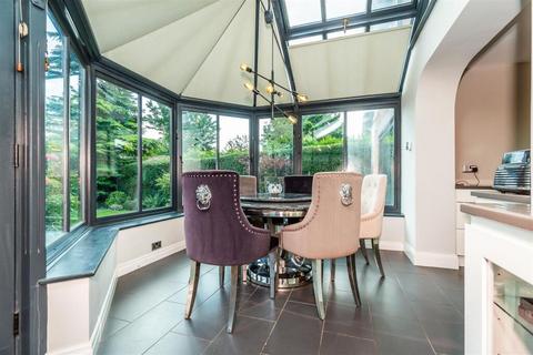 5 bedroom detached house for sale, Park Street, Worksop, S80