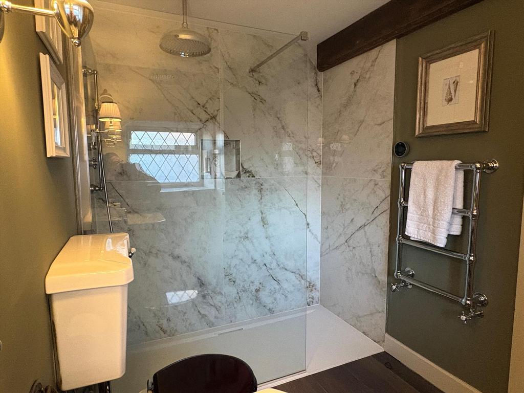Ensuite