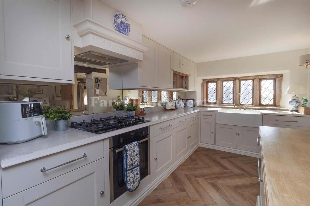 Kitchen Dining 4 edi