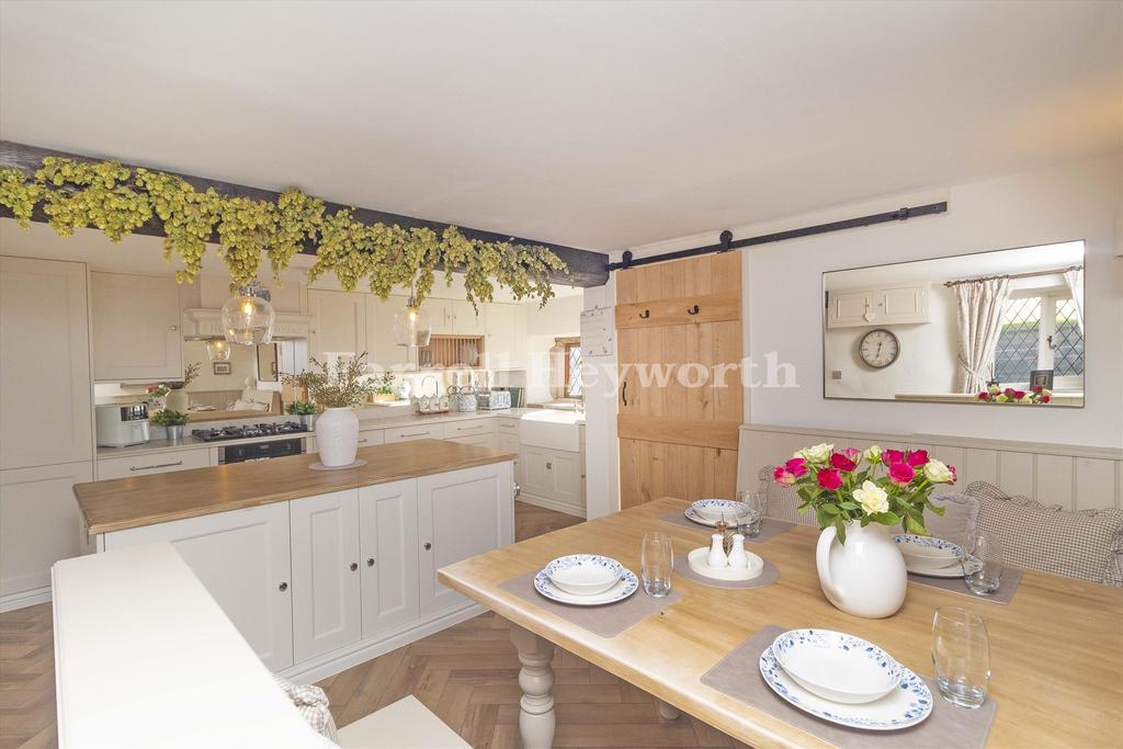 Kitchen Dining 2 edi