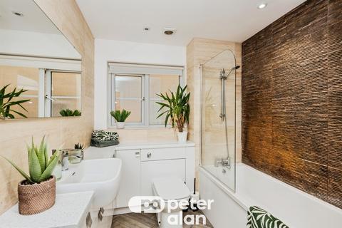 3 bedroom detached house for sale, Crymlyn Gardens, Neath
