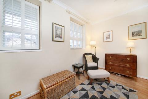 2 bedroom flat for sale, White House, Vicarage Crescent, London