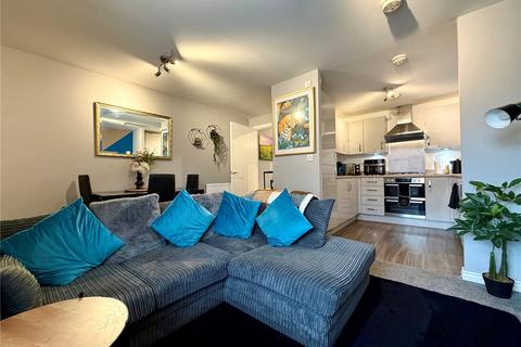 2 bedroom flat for sale, Newbolt Close, Stowmarket, Suffolk, IP14