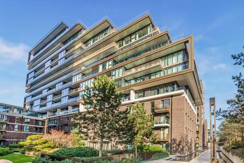 4 bedroom flat to rent, Merino Gardens, London