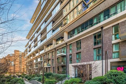 4 bedroom flat to rent, Merino Gardens, London