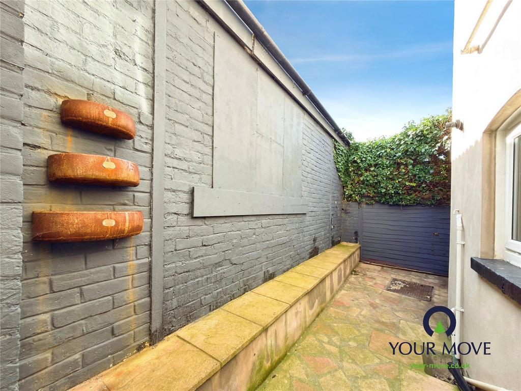 Rear Courtyard