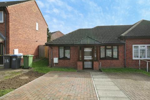2 bedroom semi-detached house for sale, Howkins Road, Rugby