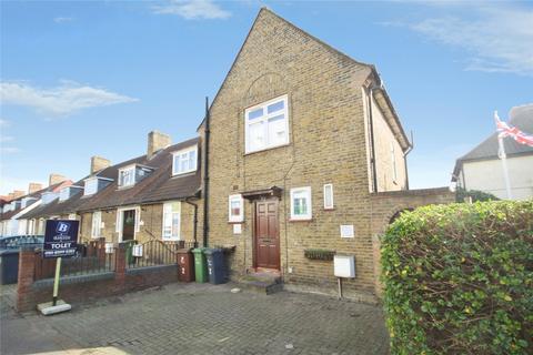 2 bedroom end of terrace house to rent, Church Elm Lane, Greater London RM10