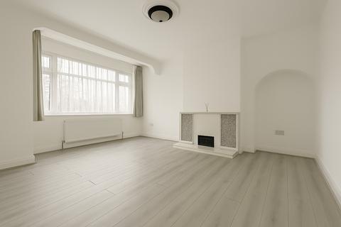 undefined, Chigwell Road, WOODFORD GREEN, IG8