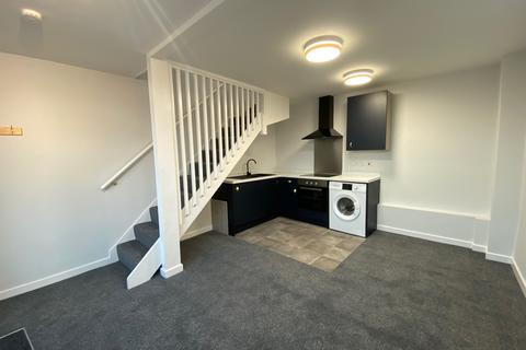 1 bedroom detached house to rent, Coronado Road, Gosport, PO12