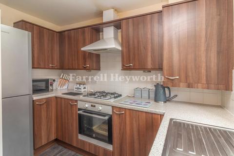 2 bedroom house for sale, Hewitt Street, Leyland PR25