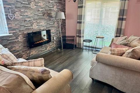 undefined, Thorntree Close, Manchester
