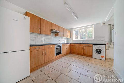 2 bedroom detached house for sale, Kirtley Road, Sydenham, London
