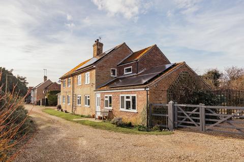 Extended Cottage in the Quiet Hamlet of Shingham with Field Views