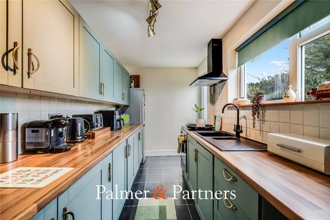3 bedroom terraced house for sale, Pines Road, Essex CM1