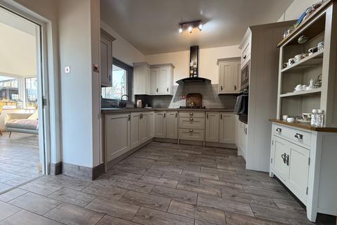 3 bedroom bungalow for sale, Tavernspite, Whitland, Pembrokeshire, SA34