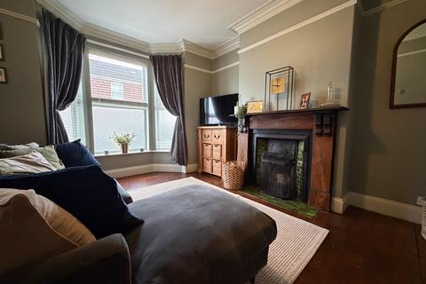 3 bedroom terraced house for sale, Houghton Road, Grantham, Grantham, NG31