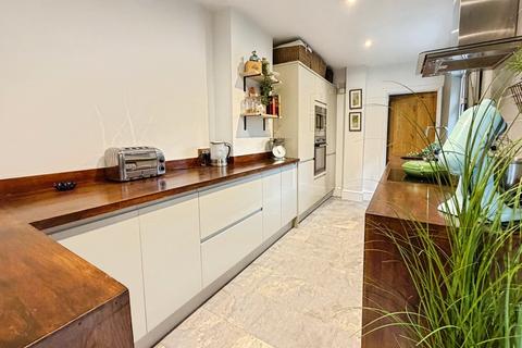 3 bedroom terraced house for sale, Houghton Road, Grantham, Grantham, NG31