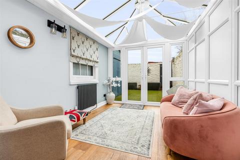 3 bedroom semi-detached house for sale, North Road, Hertford SG14