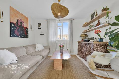 2 bedroom flat for sale, Well Street, London E9