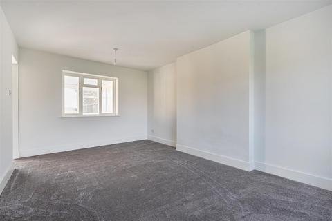 undefined, Orchard Leaze, Christian Malford, Chippenham