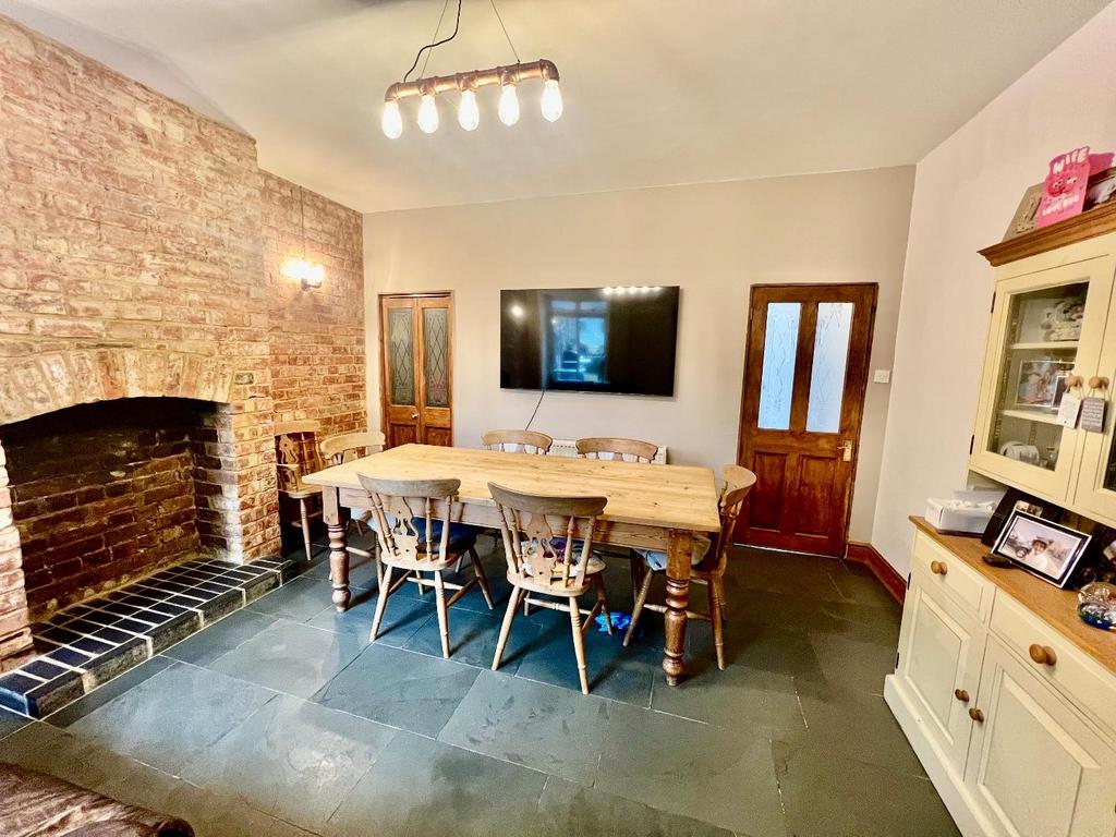 Dining/Family Room