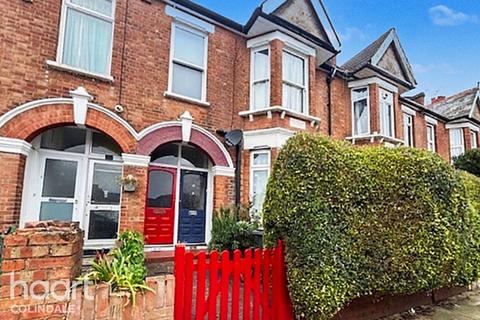 undefined, Ravenshurst Avenue, NW4