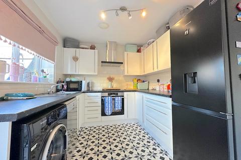 3 bedroom semi-detached house for sale, Elizabeth Road, Cannock WS11