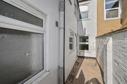 3 bedroom terraced house for sale, 33 Devonshire Road, Norfolk, NR30 3AL