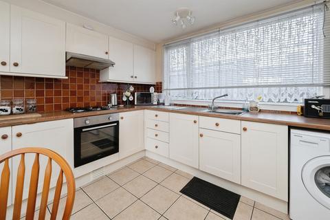 undefined, Axdane, Hull