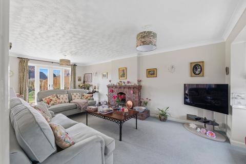 4 bedroom detached house for sale, Manor Gardens, Desford, LE9