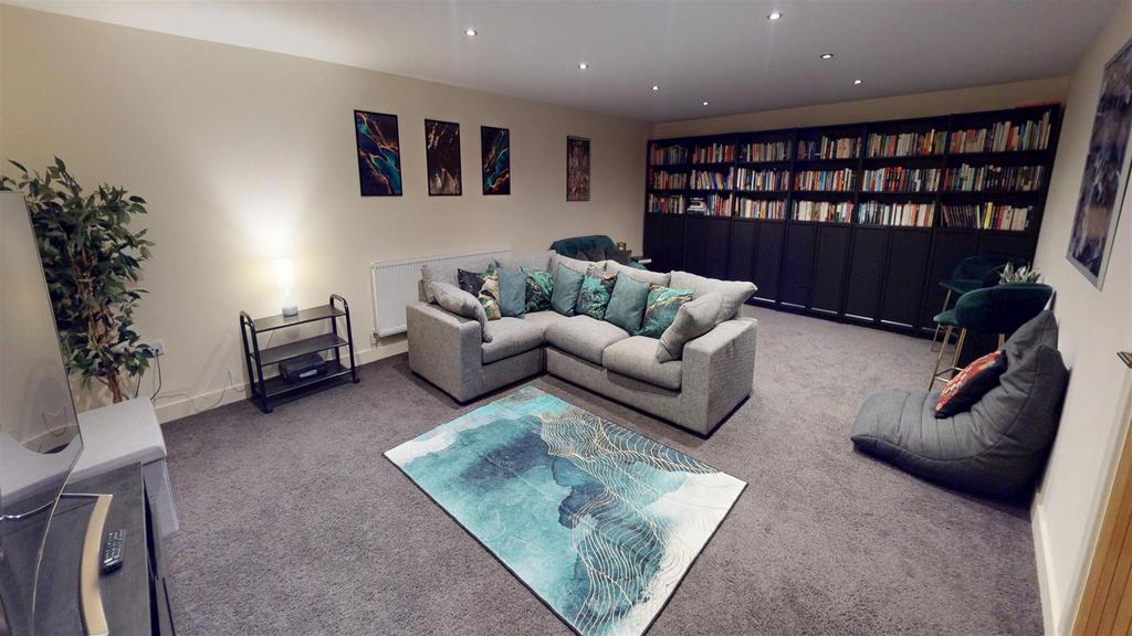 Snug / Cinema Room