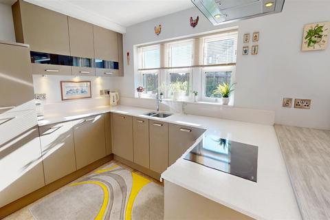 undefined, Windmill Square, Stanage Lane, Shelf