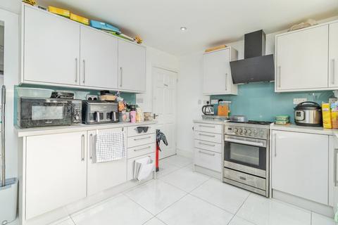 3 bedroom terraced house for sale, Stuart Close, Bletchley, Milton Keynes, Buckinghamshire, MK2