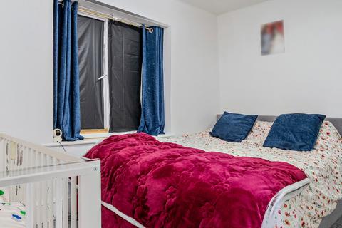 2 bedroom end of terrace house for sale, Baker Street, Hampshire PO1